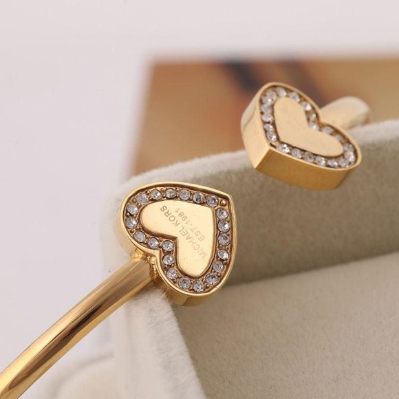 NEW Michael Kors Heart Pave Crystal Gold Bracelet - Picture 8 of 11